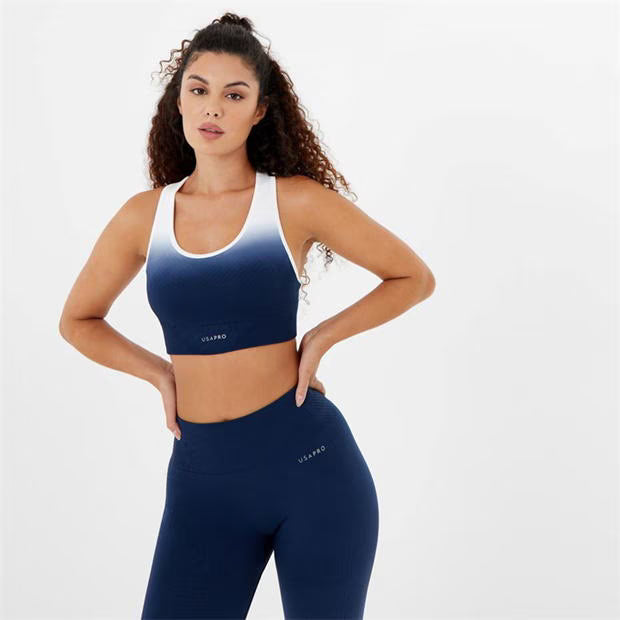 Eamless Crop Sports Bra – Comfort That Moves With You
