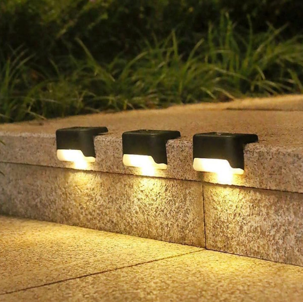 6-Pack Solar LED Outdoor Garden Lights – Stylish, Eco-Friendly Lighting for Your Garden & Patio